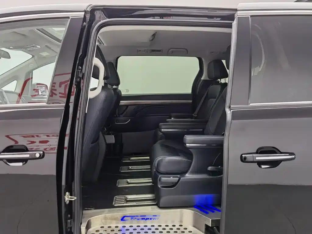 Trumpchi M8 2021 Leading Series 390T Premium Edition — миниатюра 15