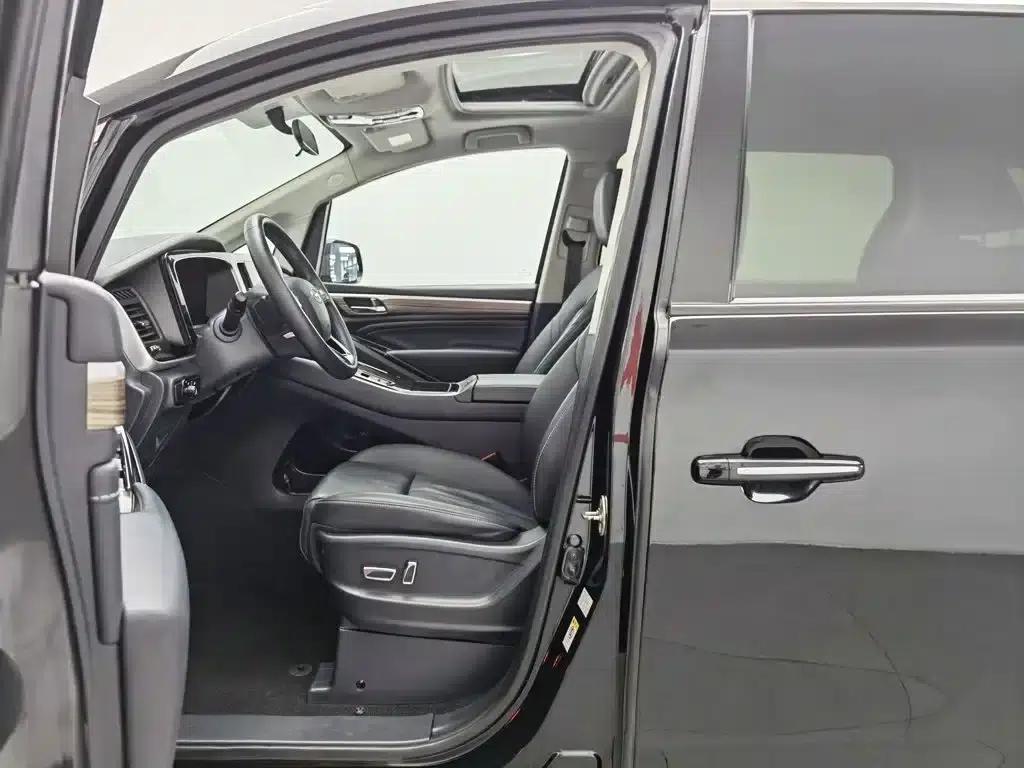 Trumpchi M8 2021 Leading Series 390T Premium Edition — миниатюра 10
