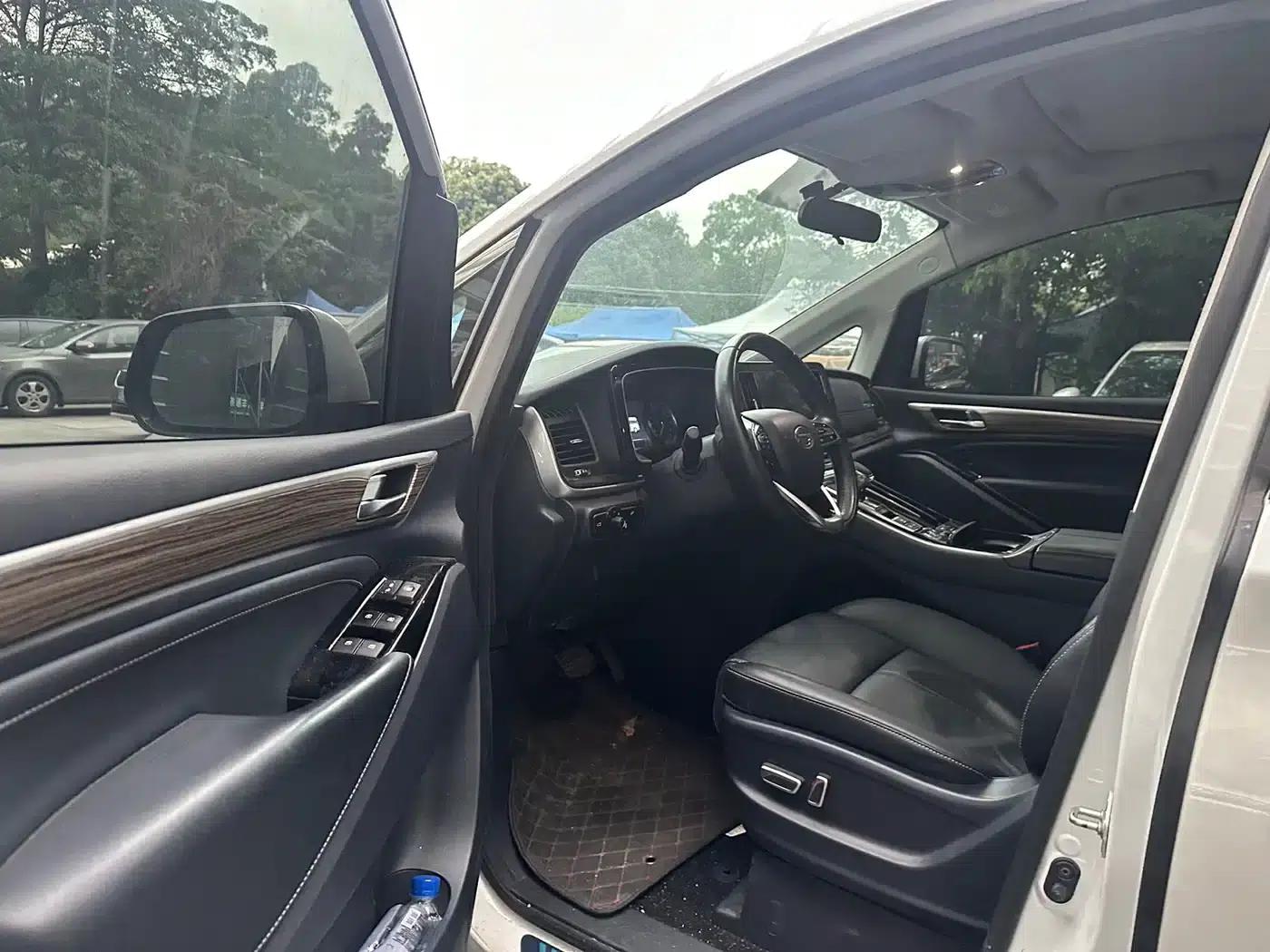 Trumpchi M8 2023 Leading Series 390T Premium Edition — миниатюра 6