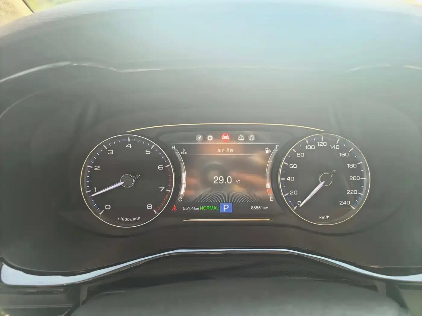 Trumpchi M8 2018 320T Premium Edition — миниатюра 14