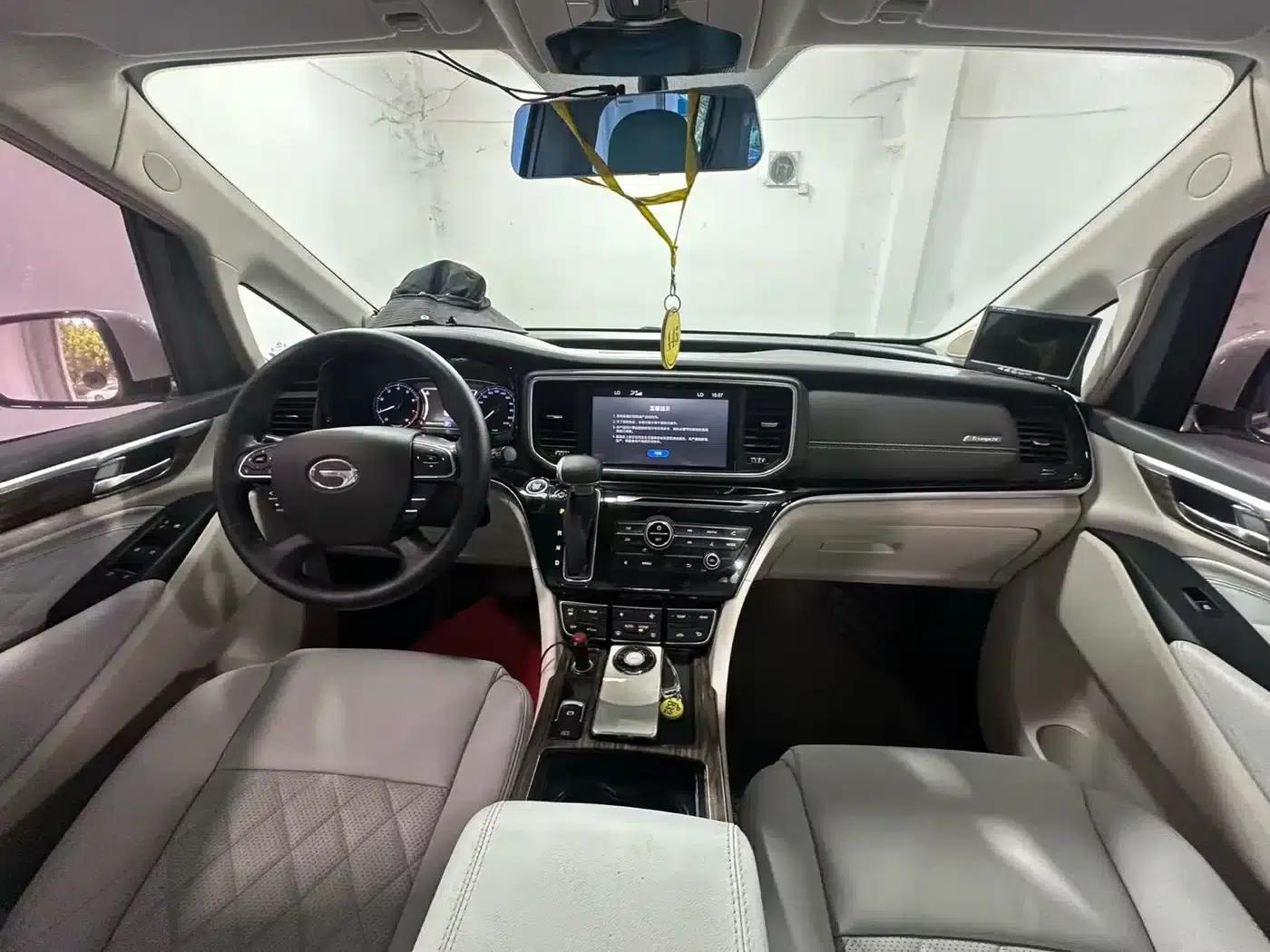 Trumpchi M8 2018 320T Luxury Edition — миниатюра 9