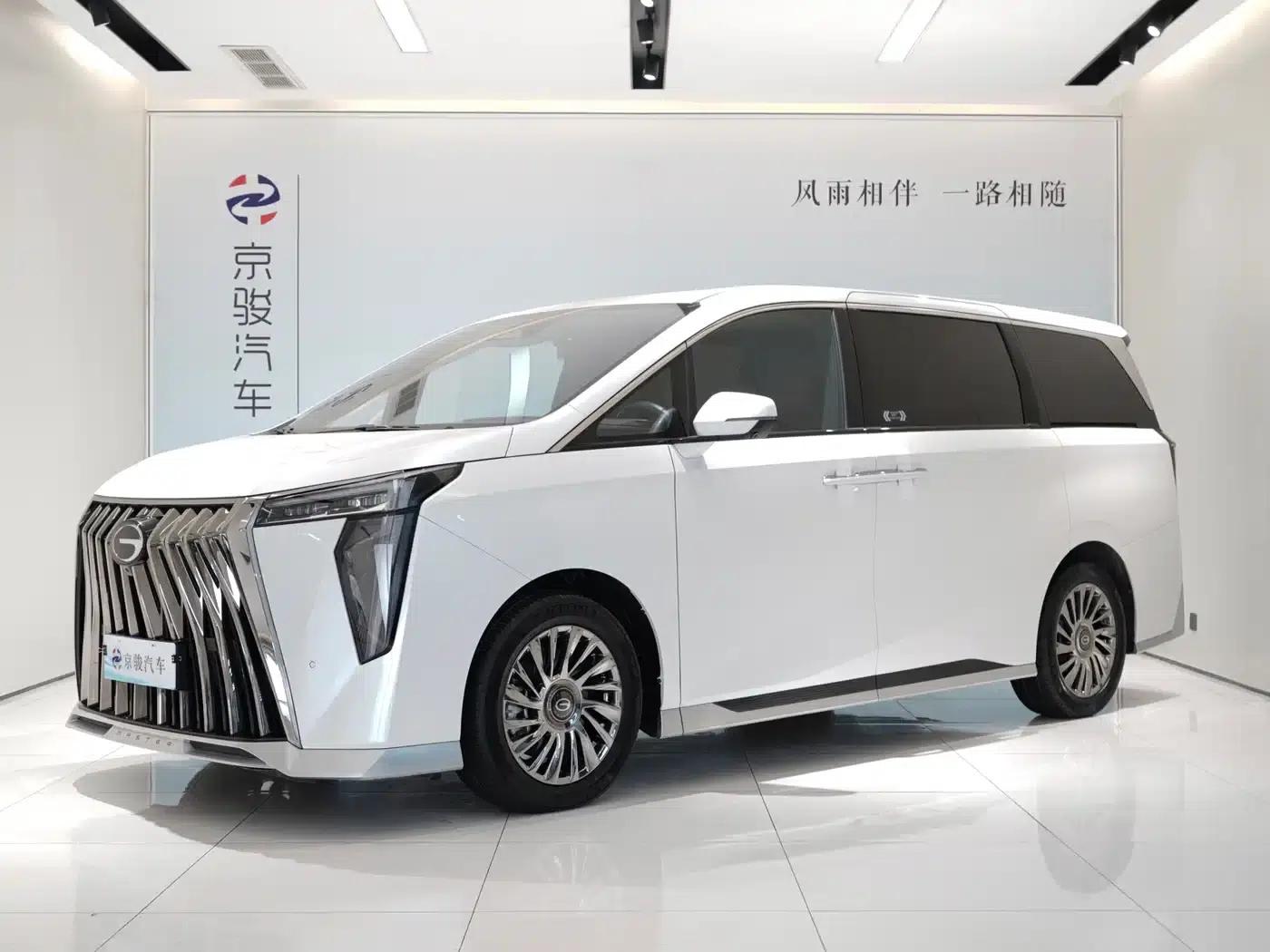 Trumpchi M8 2023 Master Series 400T Supreme Edition — миниатюра 1