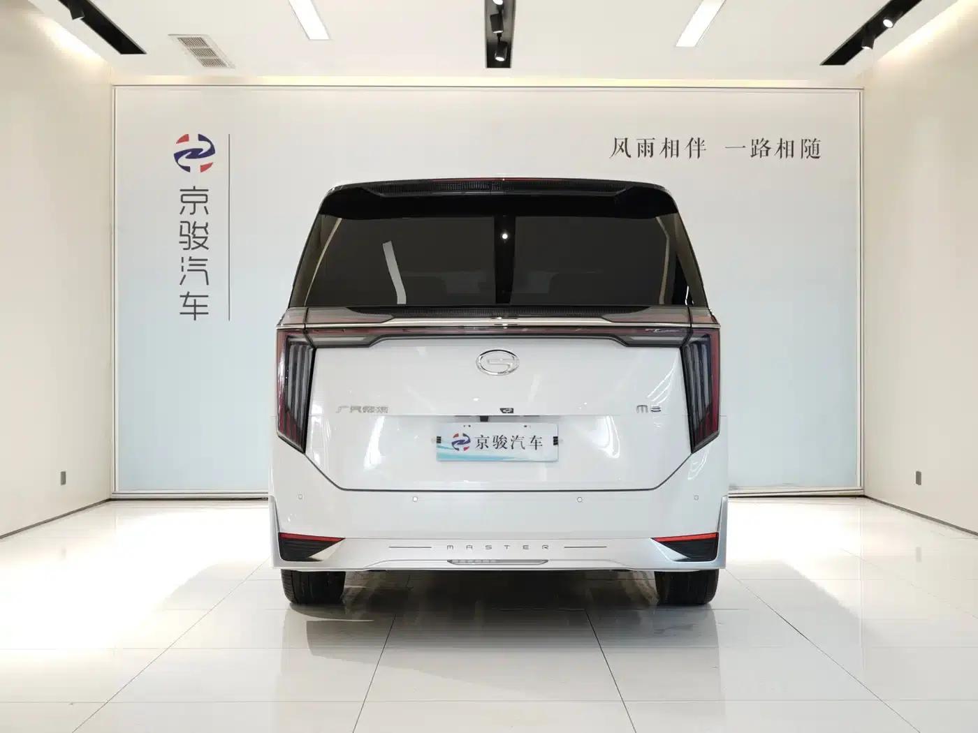 Trumpchi M8 2023 Master Series 400T Supreme Edition — миниатюра 15