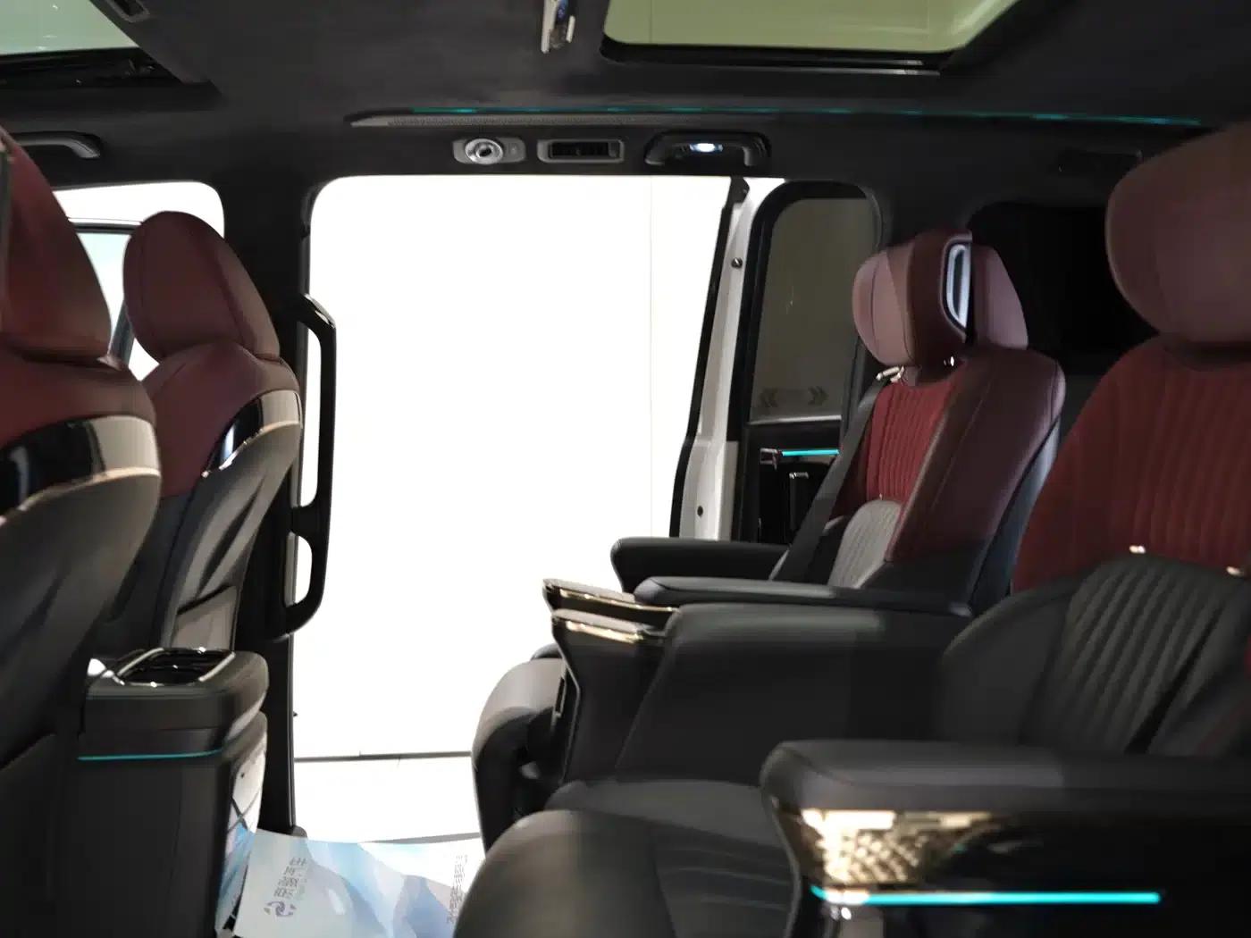 Trumpchi M8 2023 Master Series 400T Supreme Edition — миниатюра 4