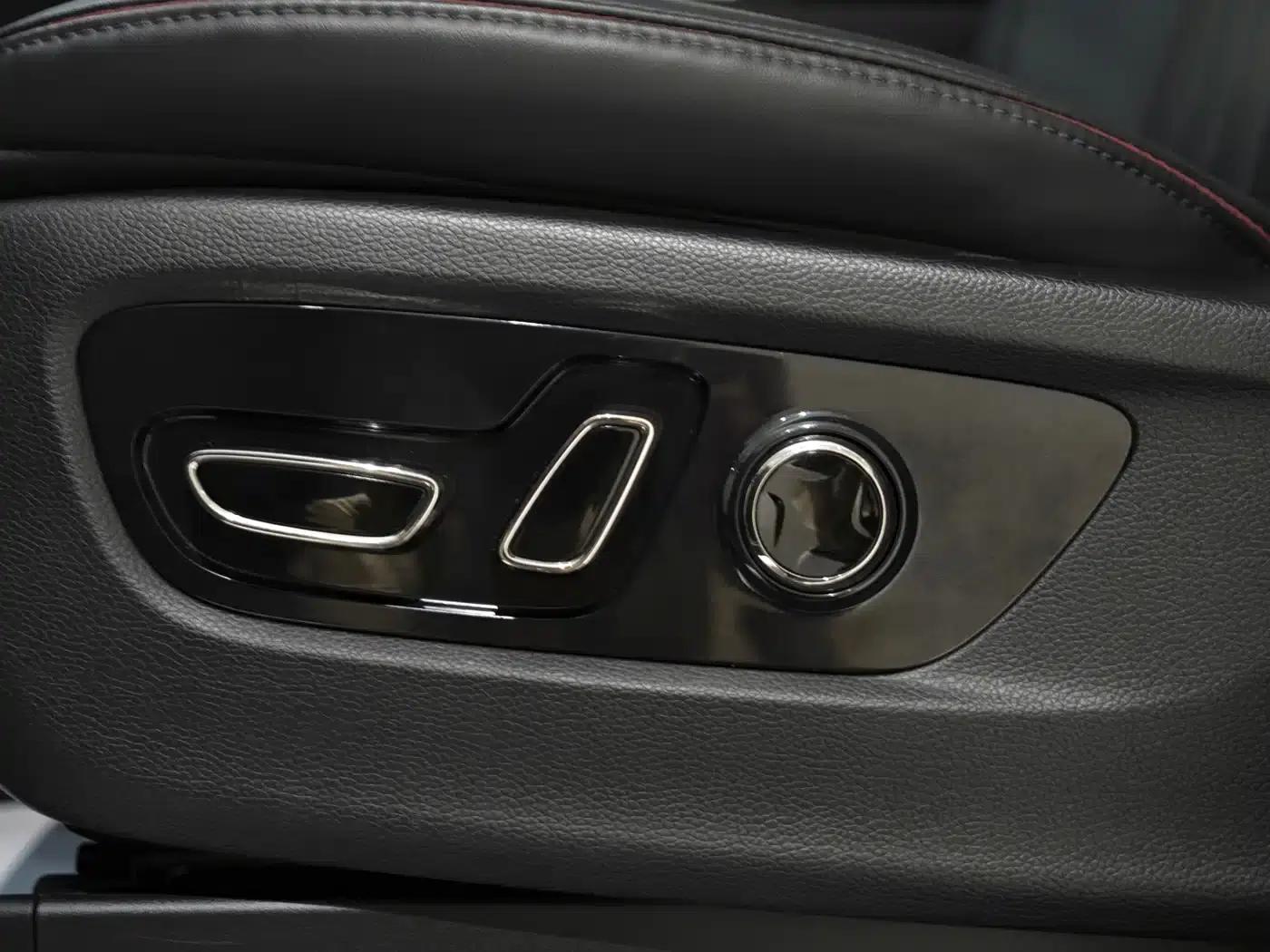 Trumpchi M8 2023 Master Series 400T Supreme Edition — миниатюра 10