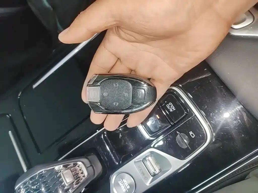 Trumpchi M8 2024 Master Series 400T Supreme Edition — миниатюра 9