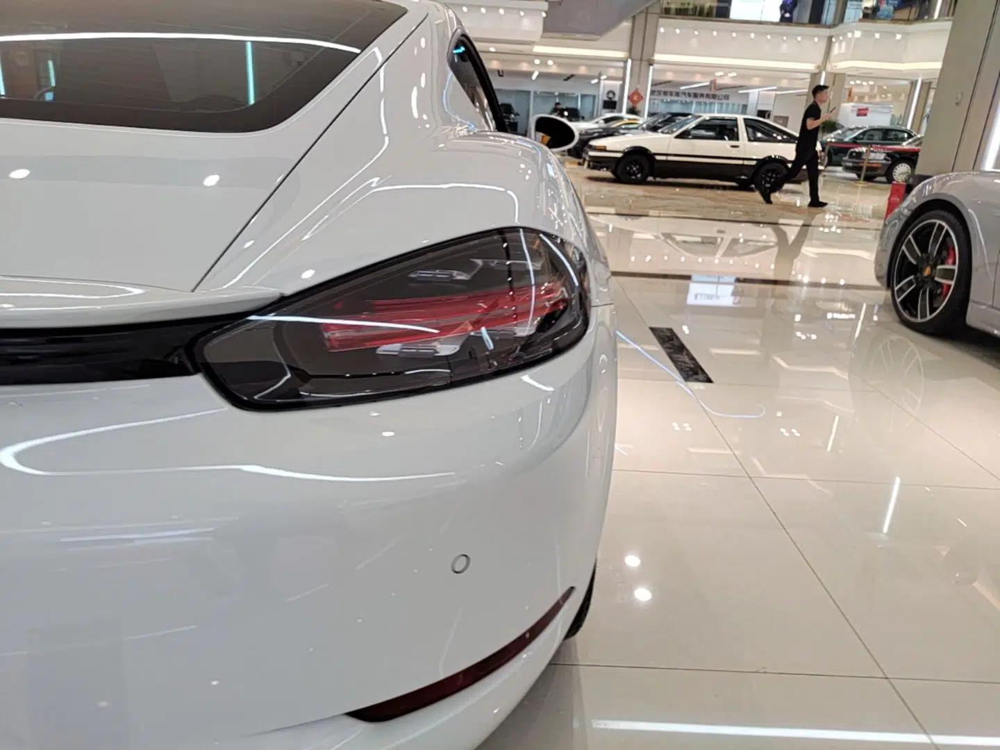 Porsche 718 2020 Cayman 2.0T — миниатюра 9