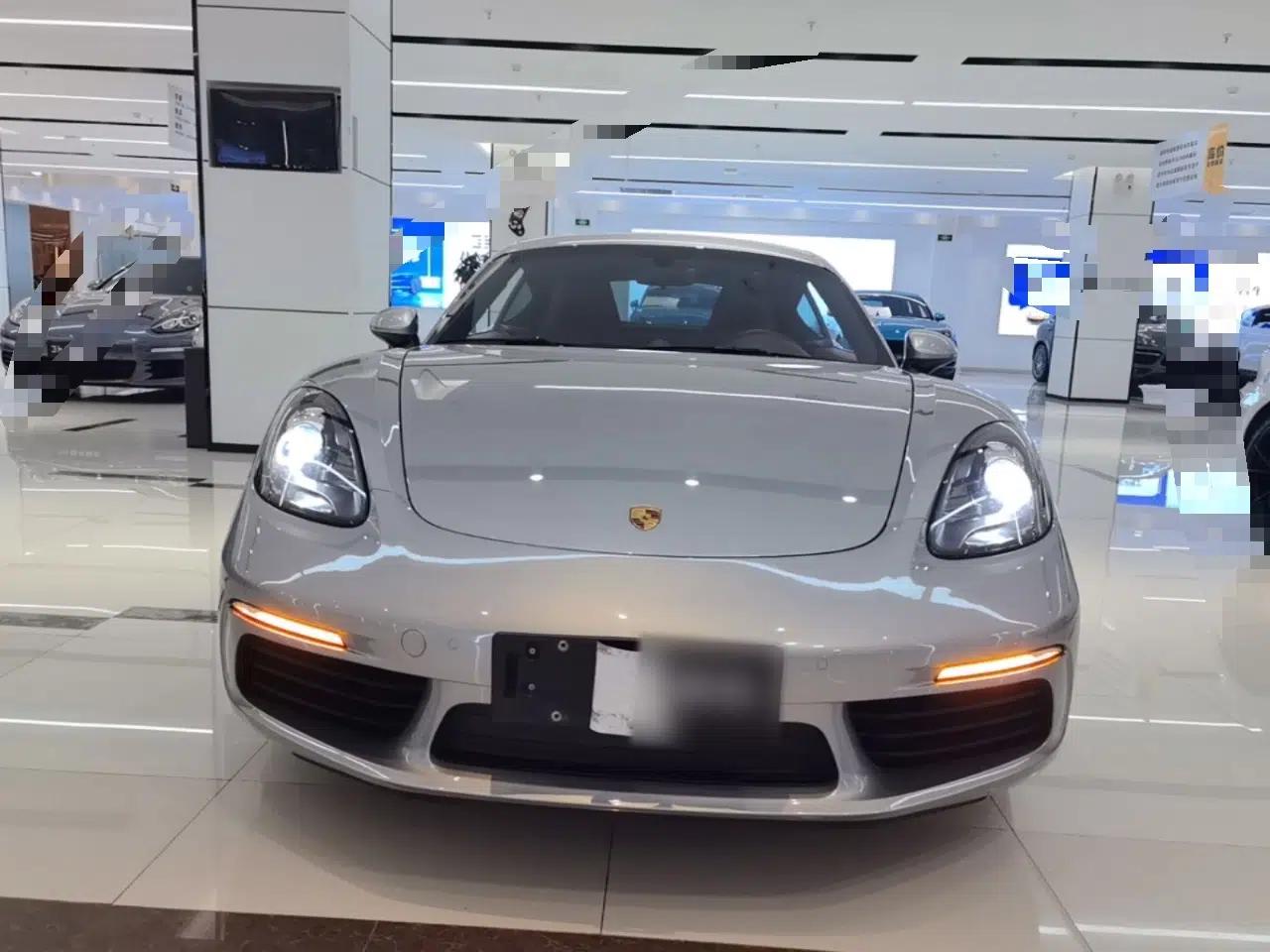 Porsche 718 2018 Cayman 2.0T — миниатюра 2