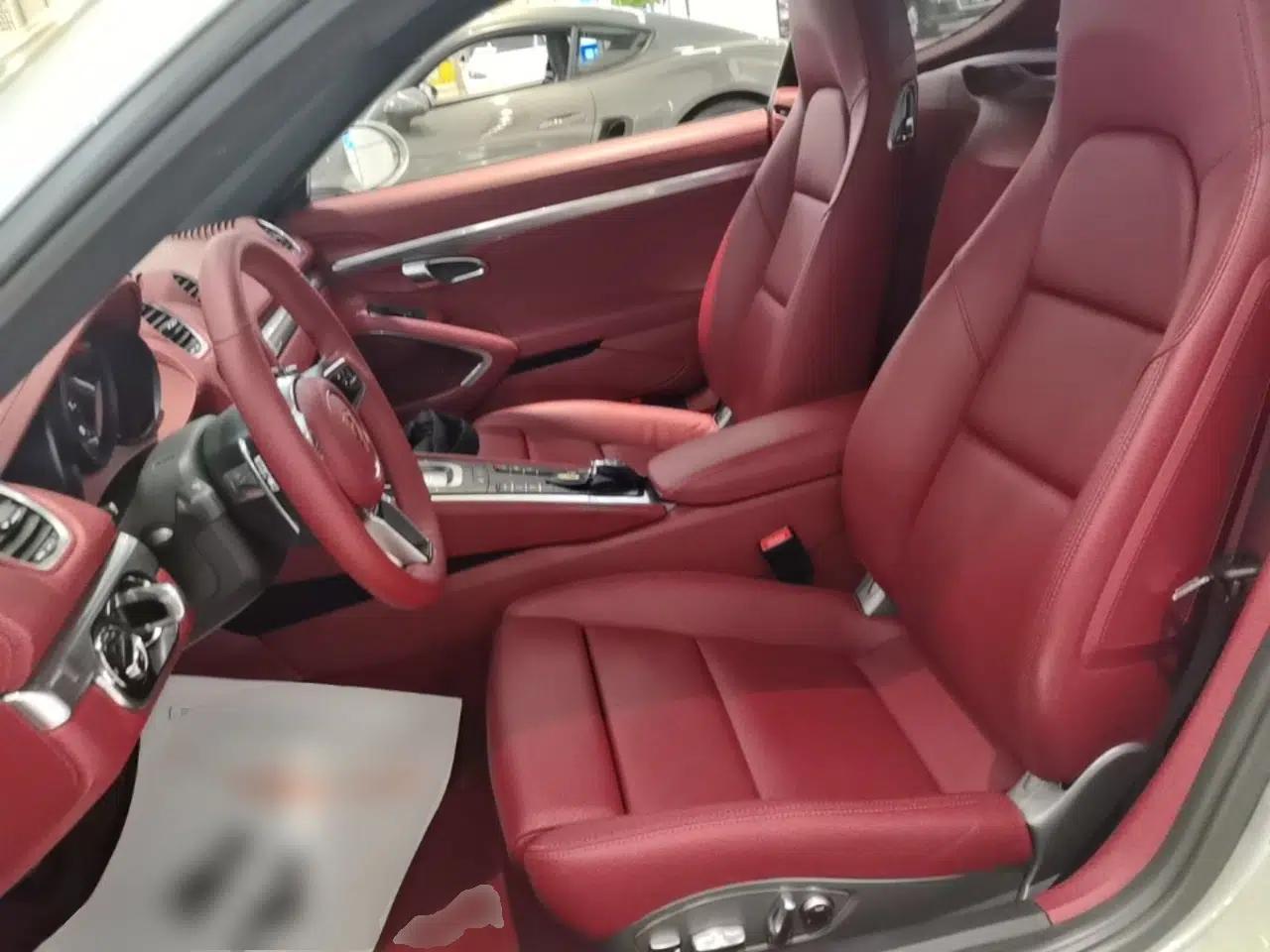 Porsche 718 2018 Cayman 2.0T — миниатюра 17