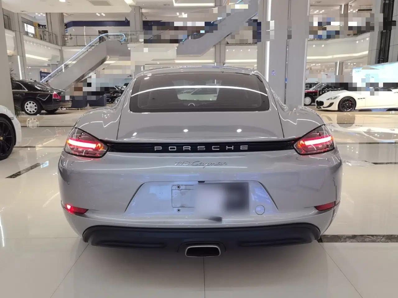Porsche 718 2018 Cayman 2.0T — миниатюра 5