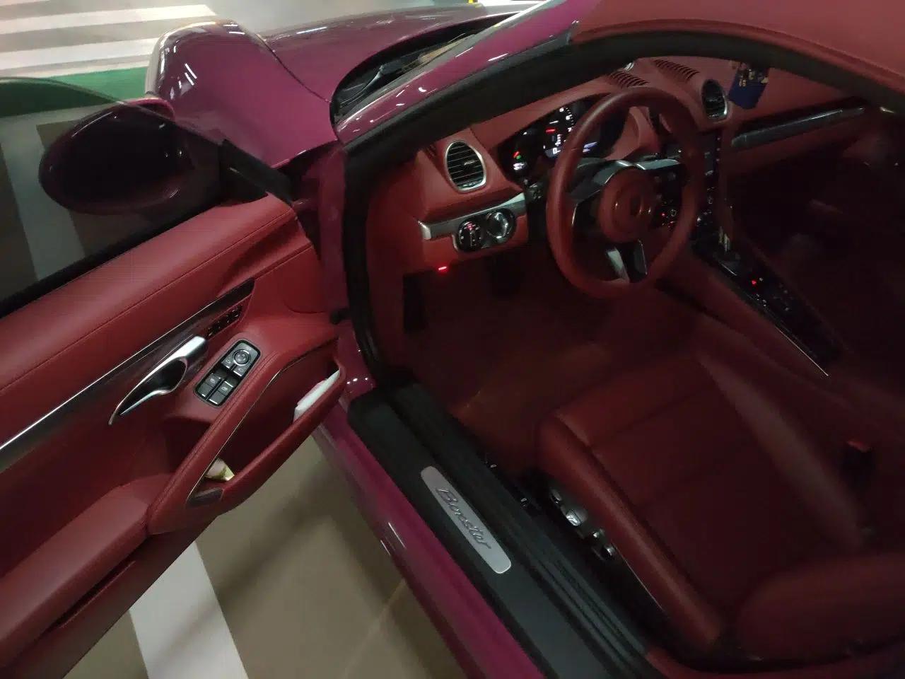 Porsche 718 2022 Boxster 2.0T — миниатюра 16
