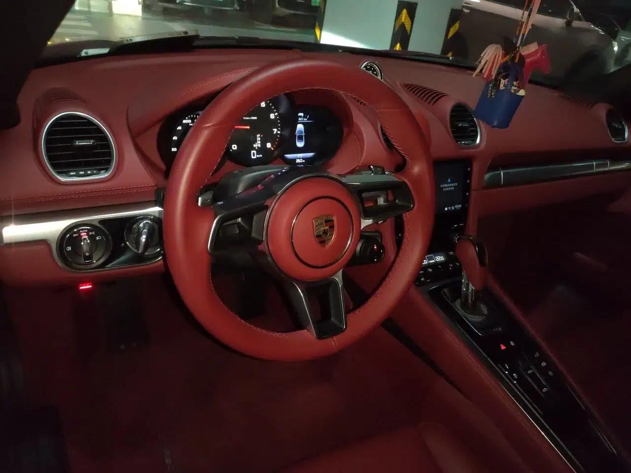 Porsche 718 2022 Boxster 2.0T — миниатюра 10