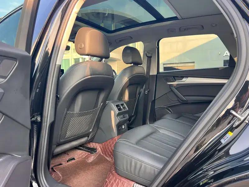 Audi Q5L 2020 40 TFSI Luxury Fashion Edition — миниатюра 11