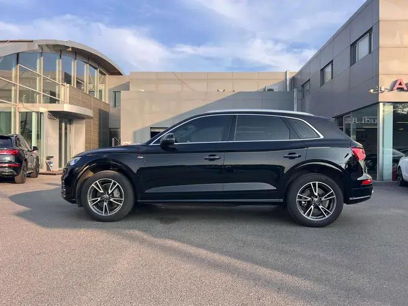 Audi Q5L 2020 40 TFSI Luxury Fashion Edition — миниатюра 3