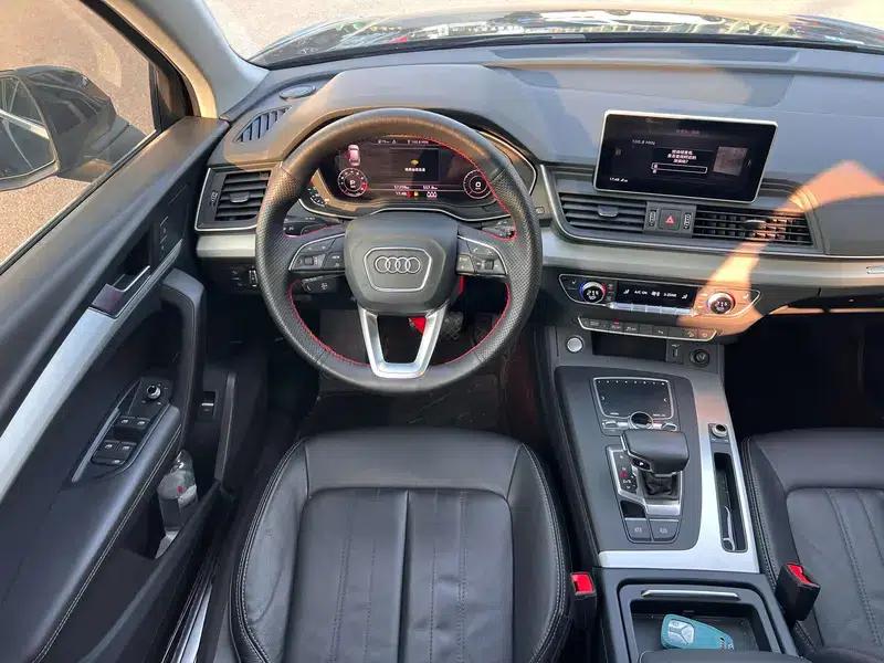 Audi Q5L 2020 40 TFSI Luxury Fashion Edition — миниатюра 9