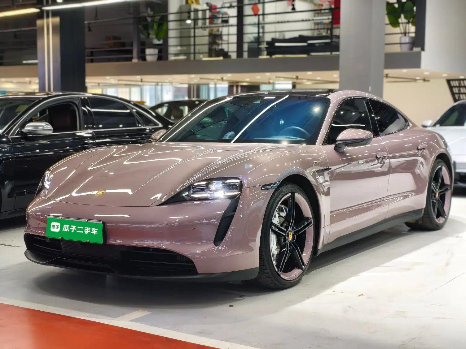 Porsche Taycan 2022-Year Updated Taycan — миниатюра 1