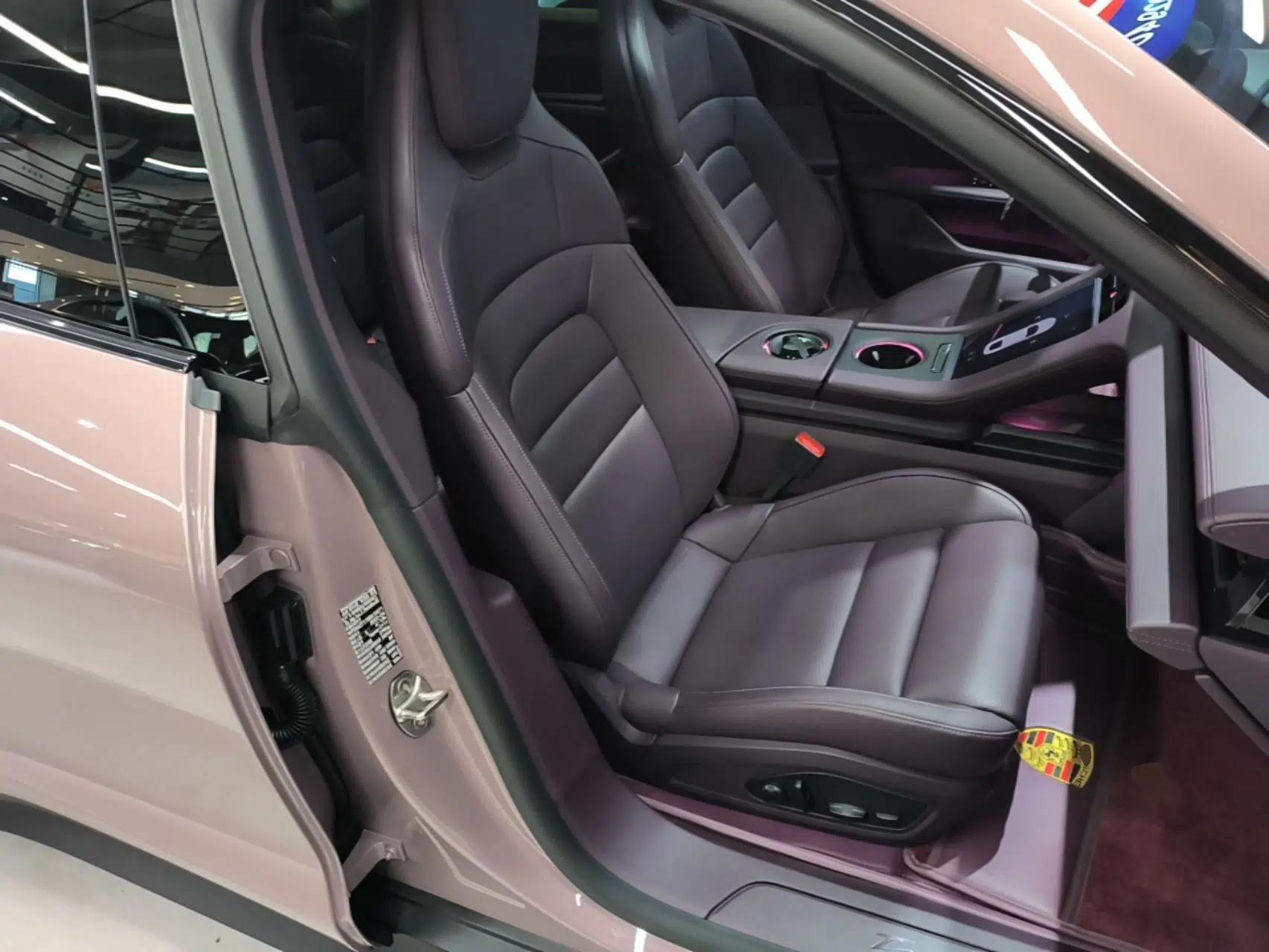 Porsche Taycan 2022-Year Updated Taycan — миниатюра 19