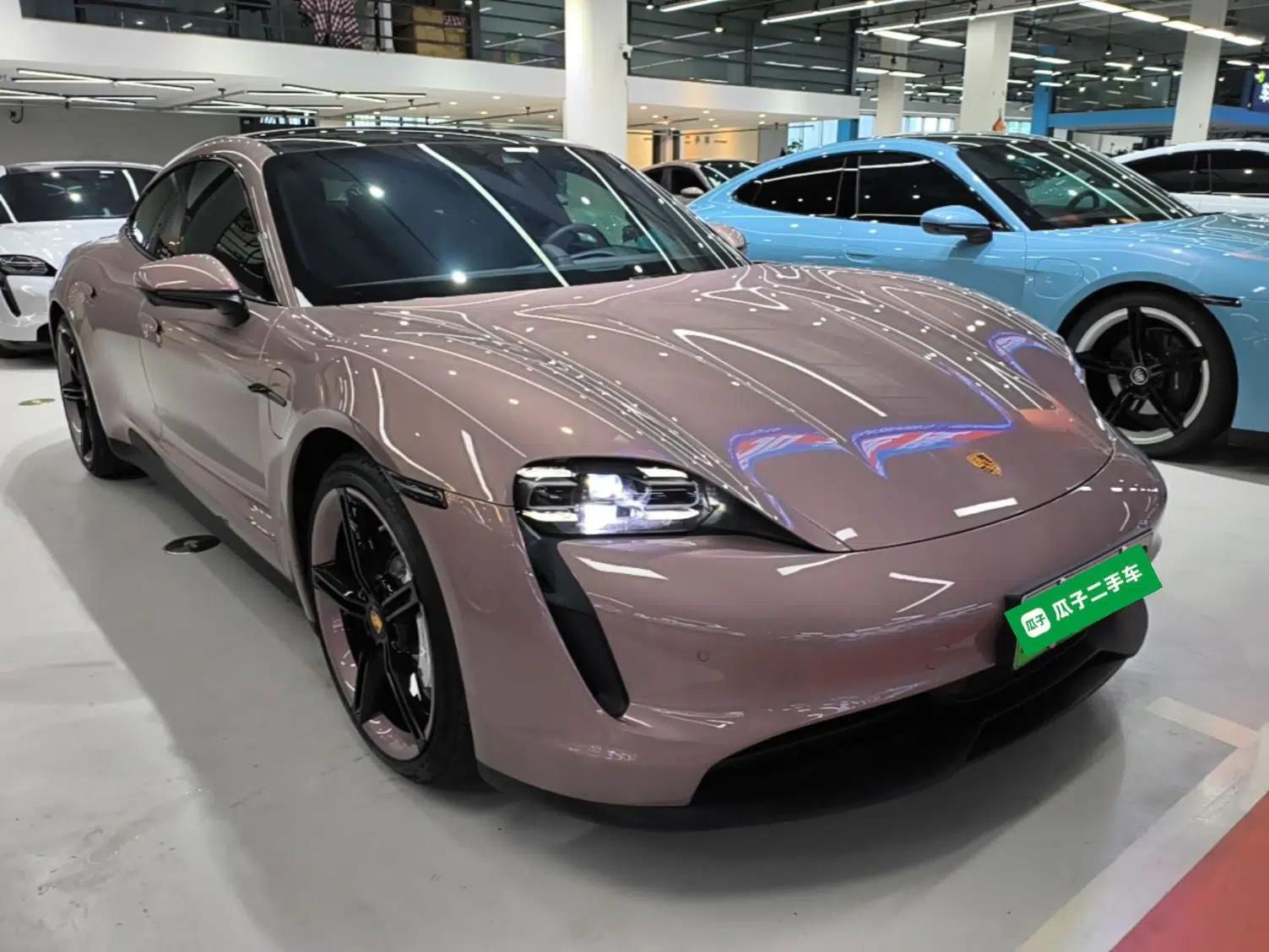 Porsche Taycan 2022-Year Updated Taycan — миниатюра 3