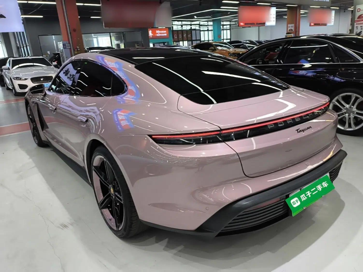Porsche Taycan 2022-Year Updated Taycan — миниатюра 4