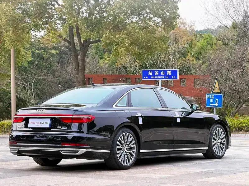 2019 Audi A8 A8L 50 TFSI quattro Luxury — миниатюра 6