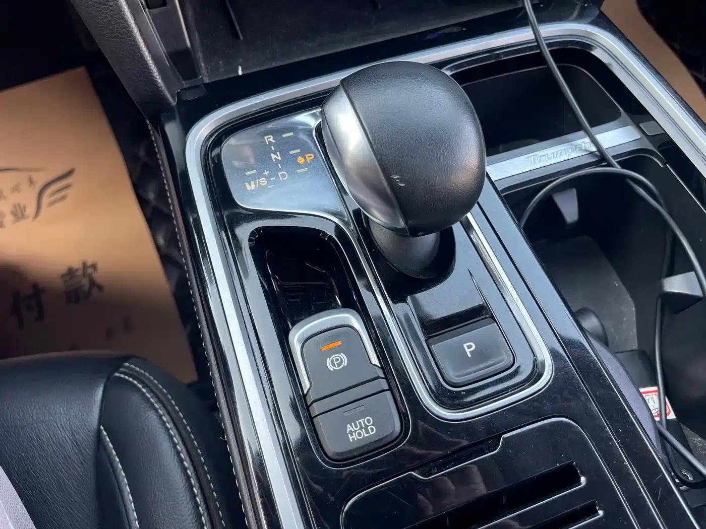Trumpchi GS8 2020 390T 2WD Luxury Intelligent Connected Edition (7-seater) — миниатюра 12