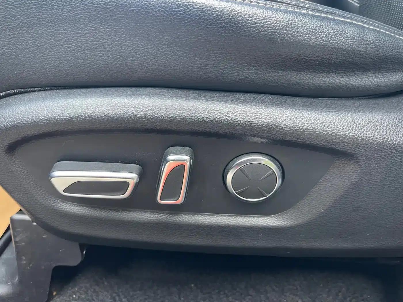 Trumpchi GS8 2020 390T 2WD Luxury Intelligent Connected Edition (7-seater) — миниатюра 17