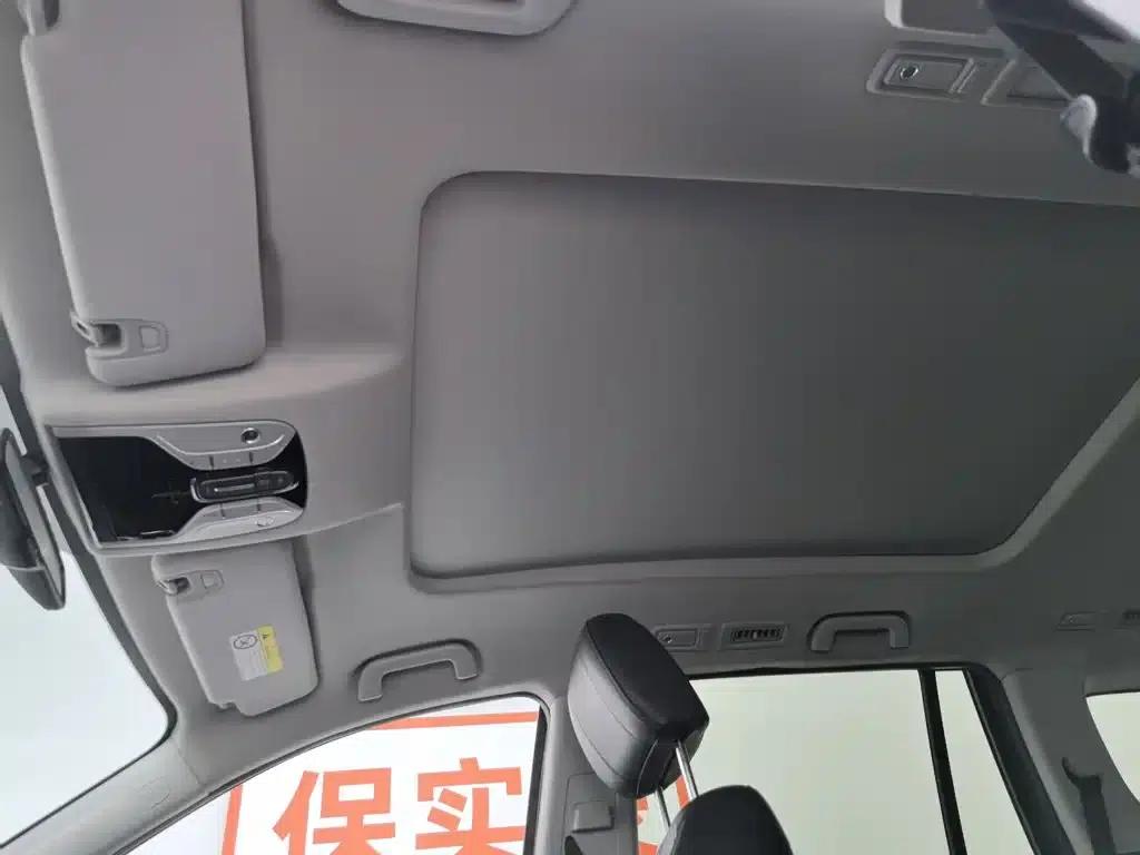 Trumpchi GS8 2017 320T 2WD Luxury Intelligent Connected Edition (7-seater) — миниатюра 14