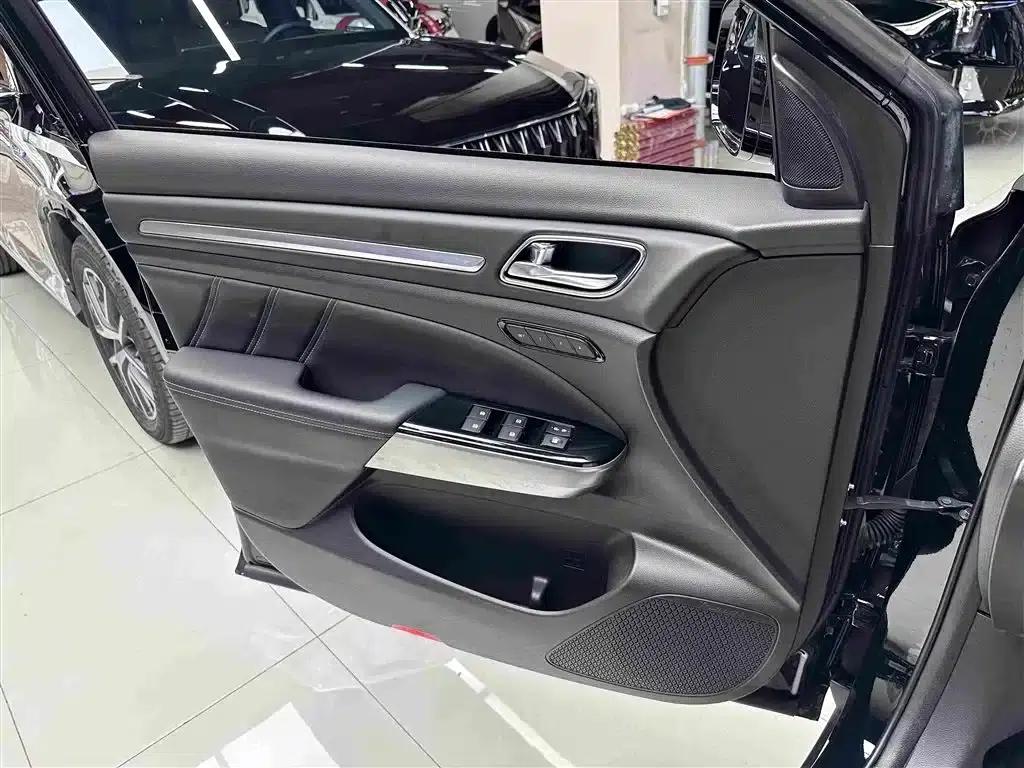 Trumpchi GS8 2021 390T 2WD Dark Knight Edition — миниатюра 14