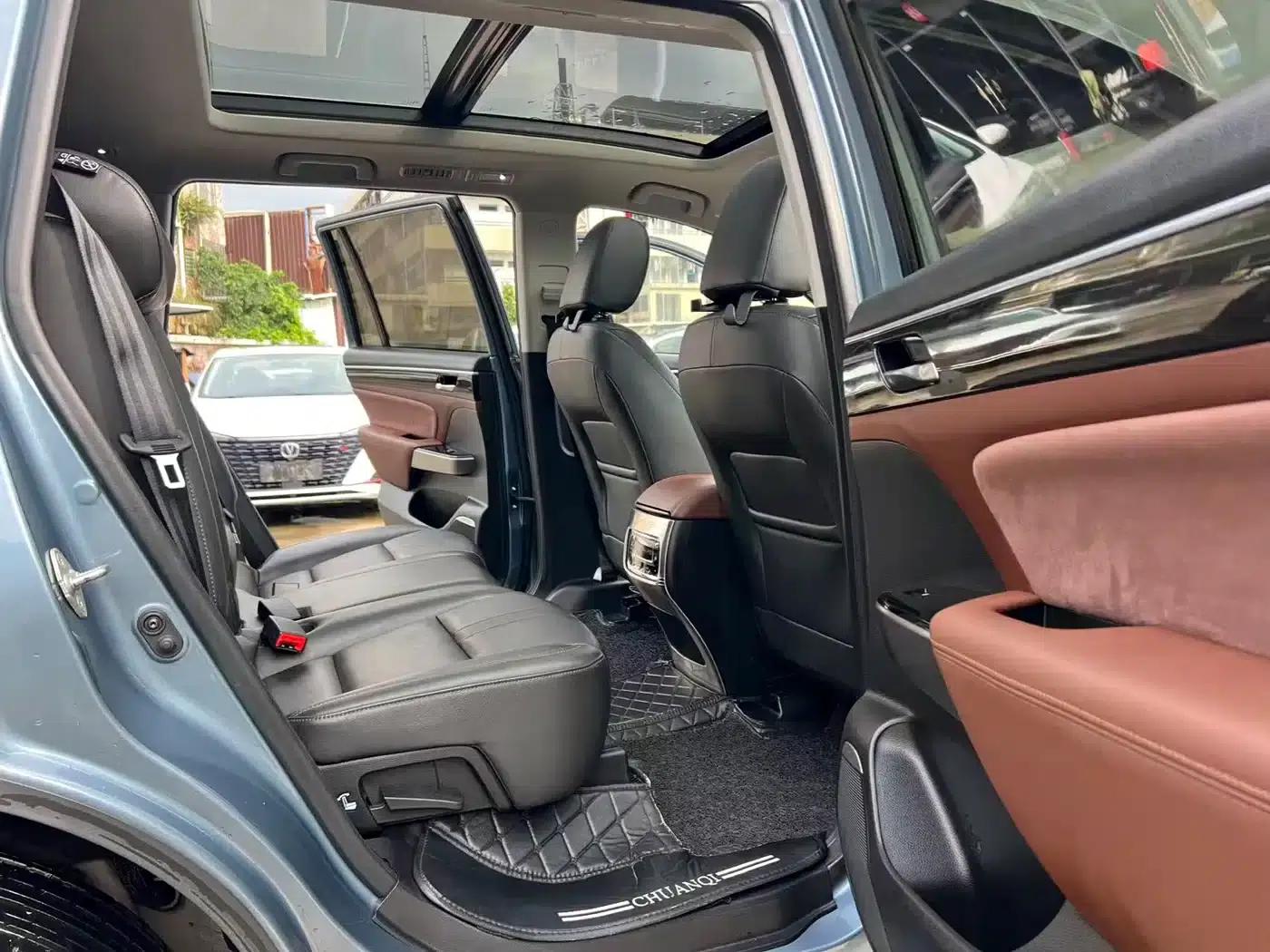 Trumpchi GS8 2019 390T 2WD Luxury Intelligent Connected Edition (7-seater) — миниатюра 8