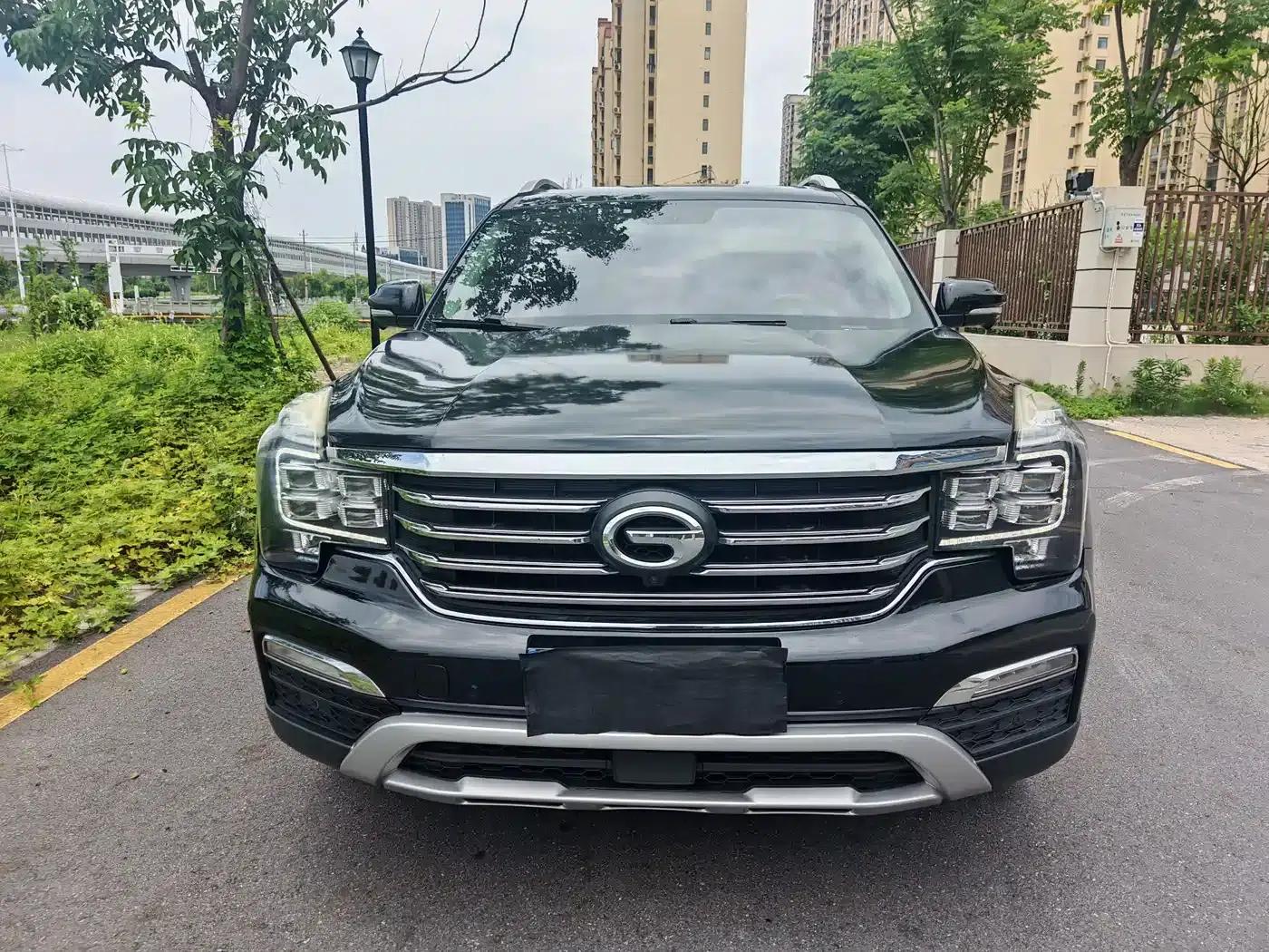 Trumpchi GS8 2017 320T 2WD Luxury Intelligent Connected Edition (7-seater) — миниатюра 1