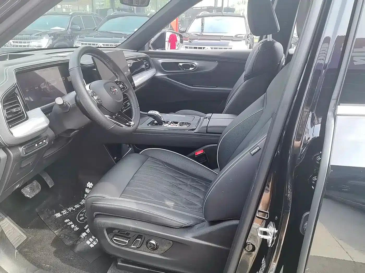 Trumpchi GS8 2022 Hybrid Series 2.0TM AWD Flagship Edition (7-seater) — миниатюра 4
