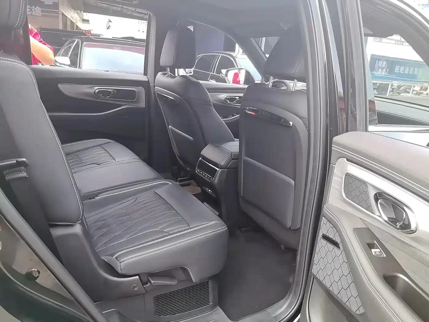 Trumpchi GS8 2022 Hybrid Series 2.0TM AWD Flagship Edition (7-seater) — миниатюра 8