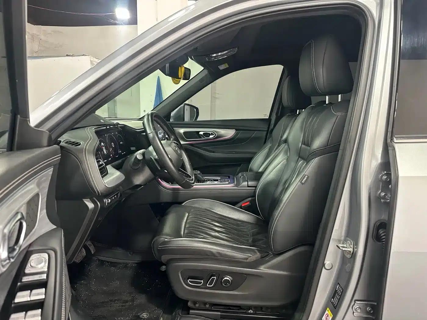 Trumpchi GS8 2022 Navigator Series 2.0TGDI 2WD Luxury Intelligent Connected Edition (Six Seats) — миниатюра 5