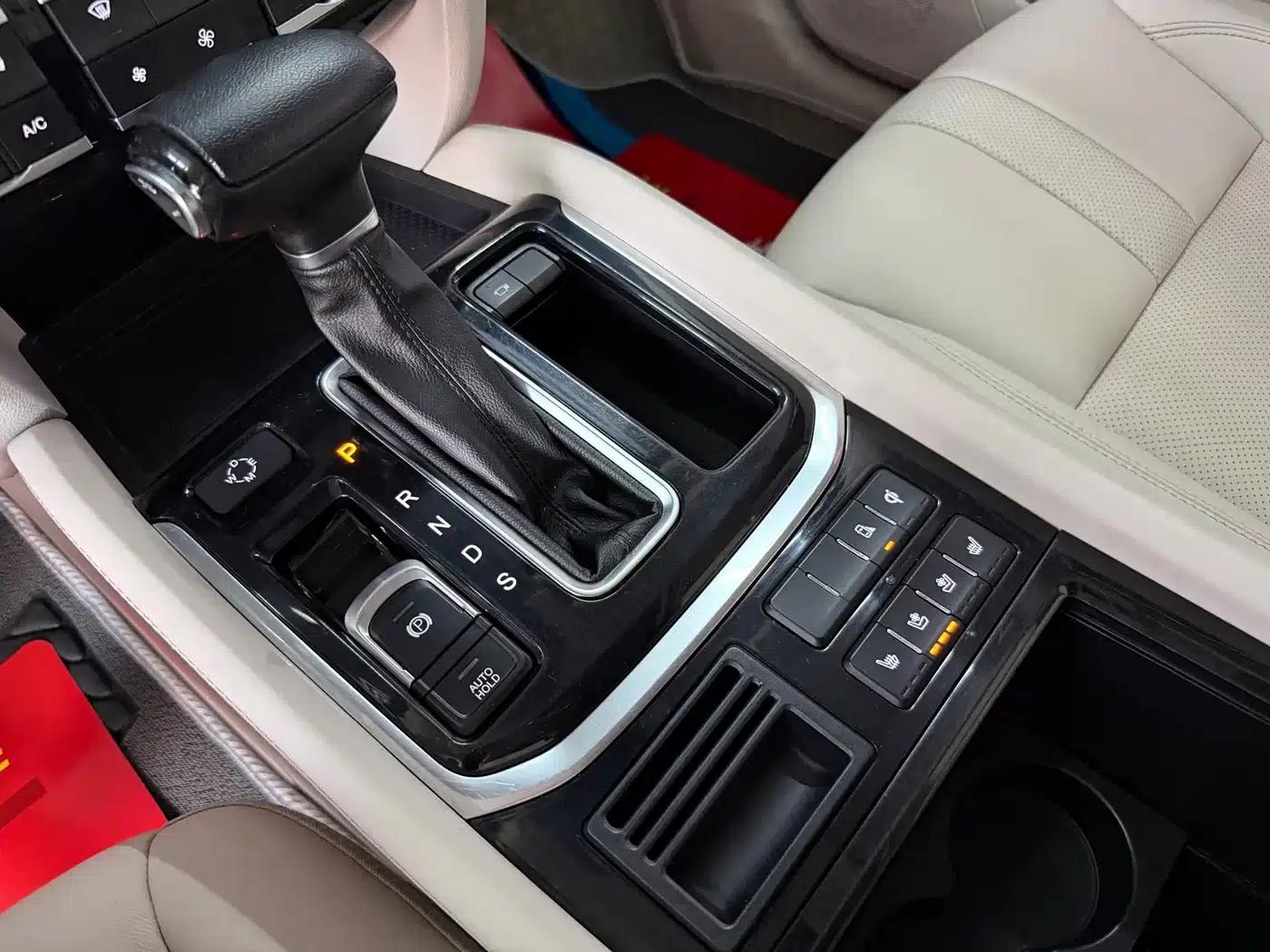 Trumpchi GS8 2017 320T 2WD Luxury Intelligent Connected Edition (7-seater) — миниатюра 21