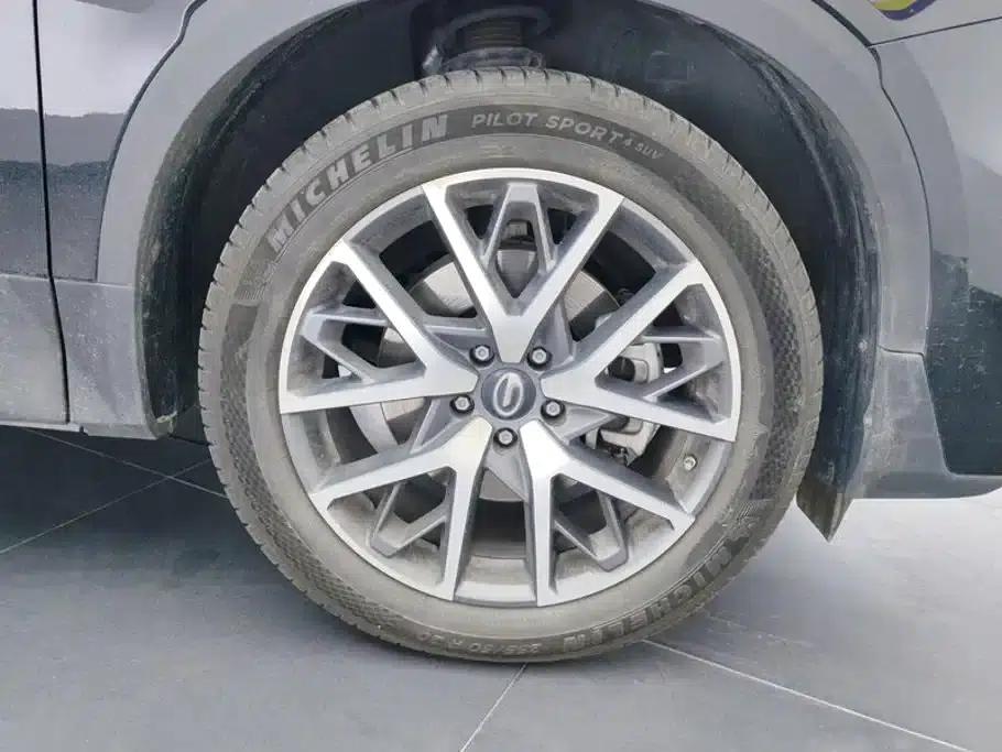 Trumpchi GS8 2025 Navigator Series 2.0TGDI 2WD Luxury 5-Seater — миниатюра 6
