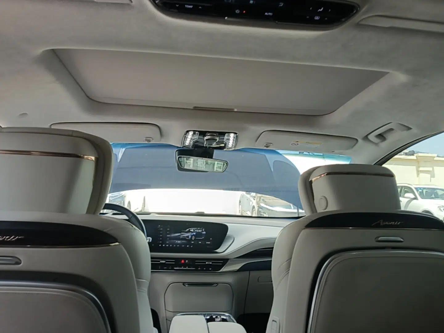 Buick Century 2023 2.0T Six-Seater Yinshi Edition — миниатюра 21