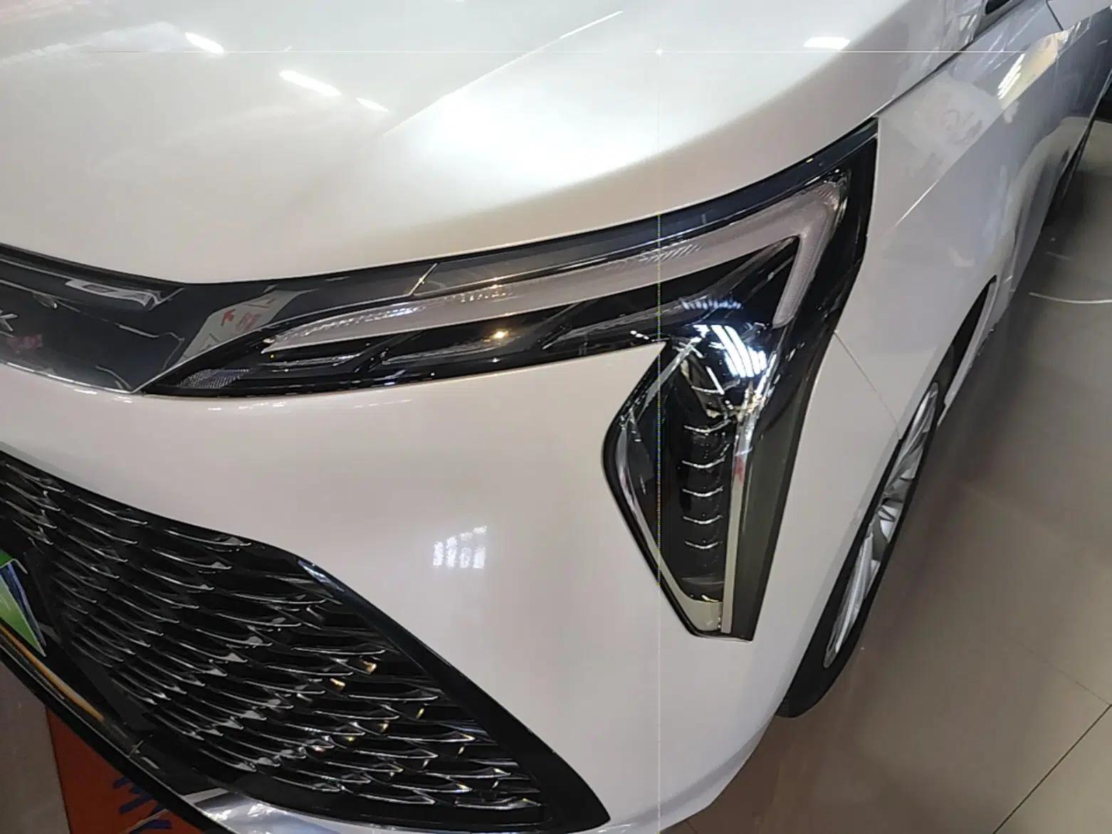 Buick Century 2025 2.0T Six-Seater YinShi Edition — миниатюра 8