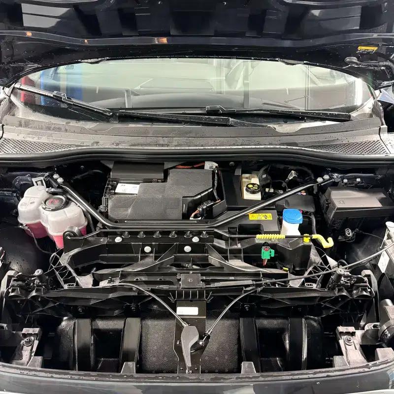 Audi Q4 e-tron 2024 Model 40 e-tron Trailblazer — миниатюра 6