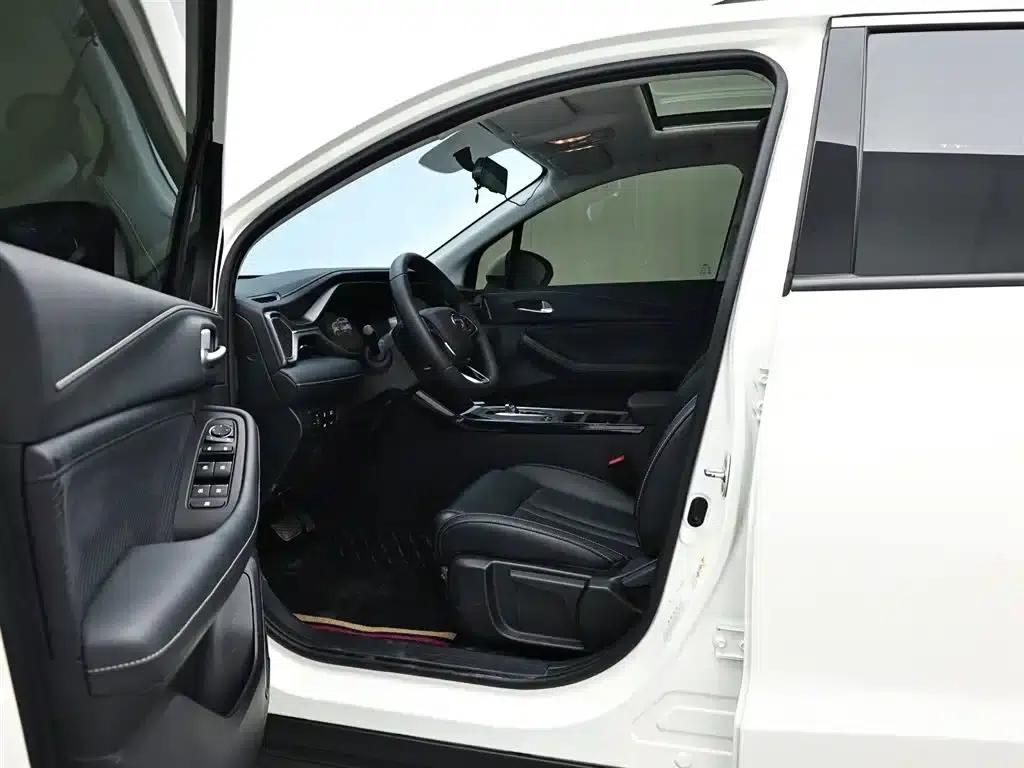 Trumpchi GS4 2023 270T Automatic Intelligent Navigation Edition — миниатюра 7