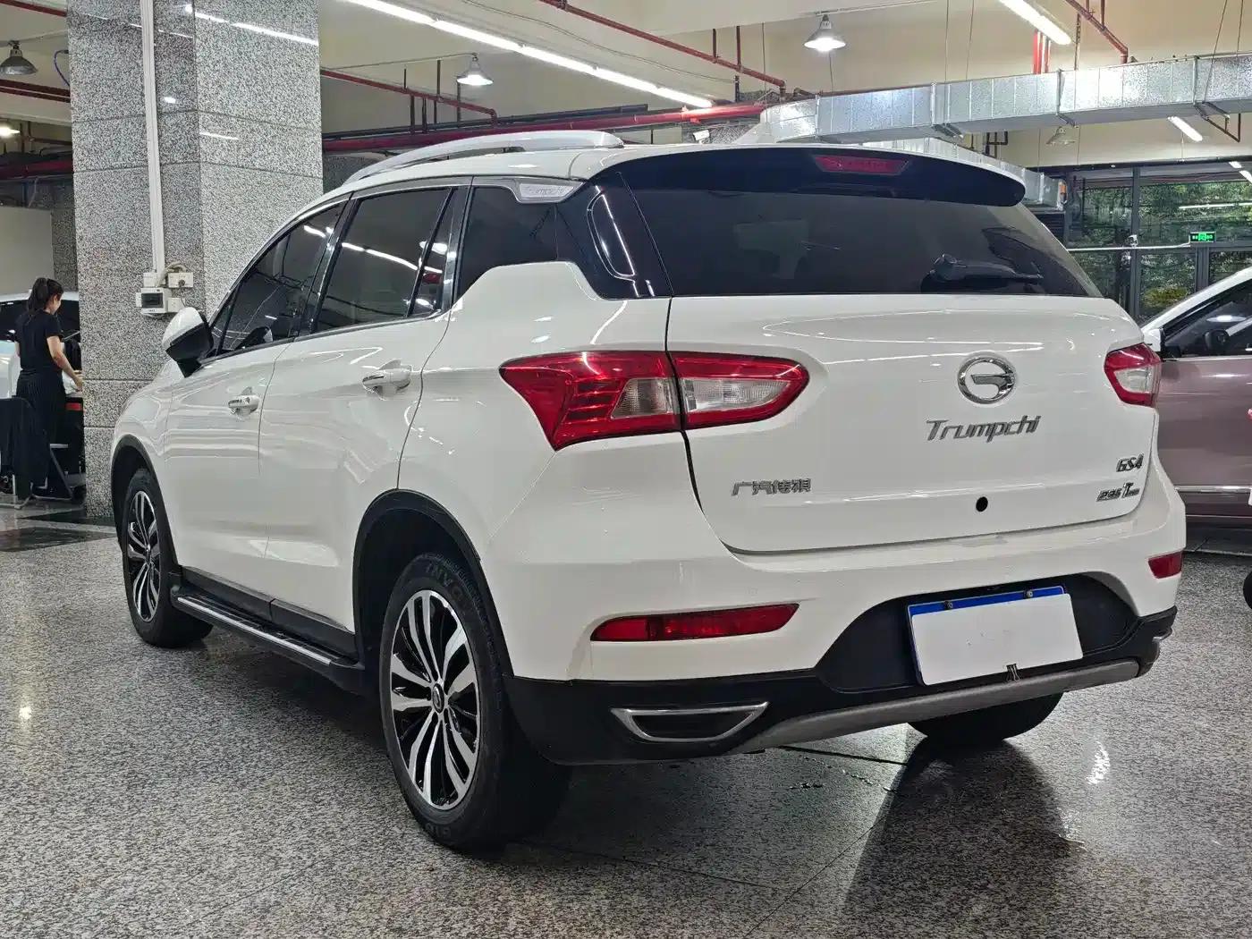 Trumpchi GS4 2016 235T G-DCT Luxury Edition — миниатюра 13