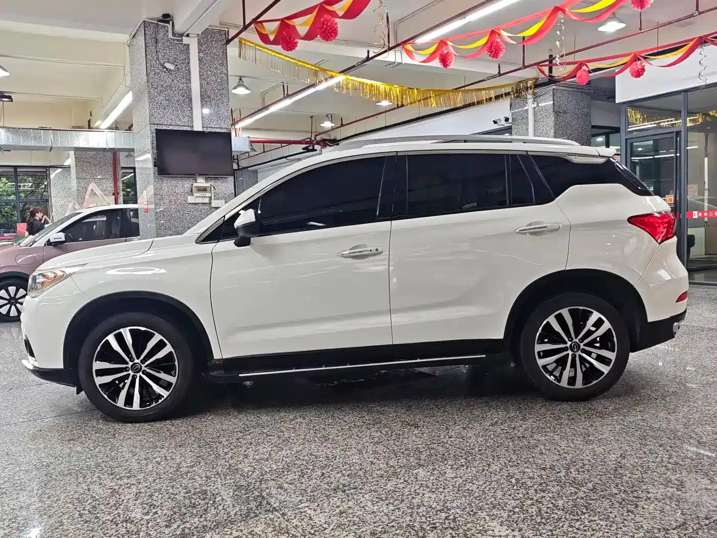 Trumpchi GS4 2016 235T G-DCT Luxury Edition — миниатюра 15