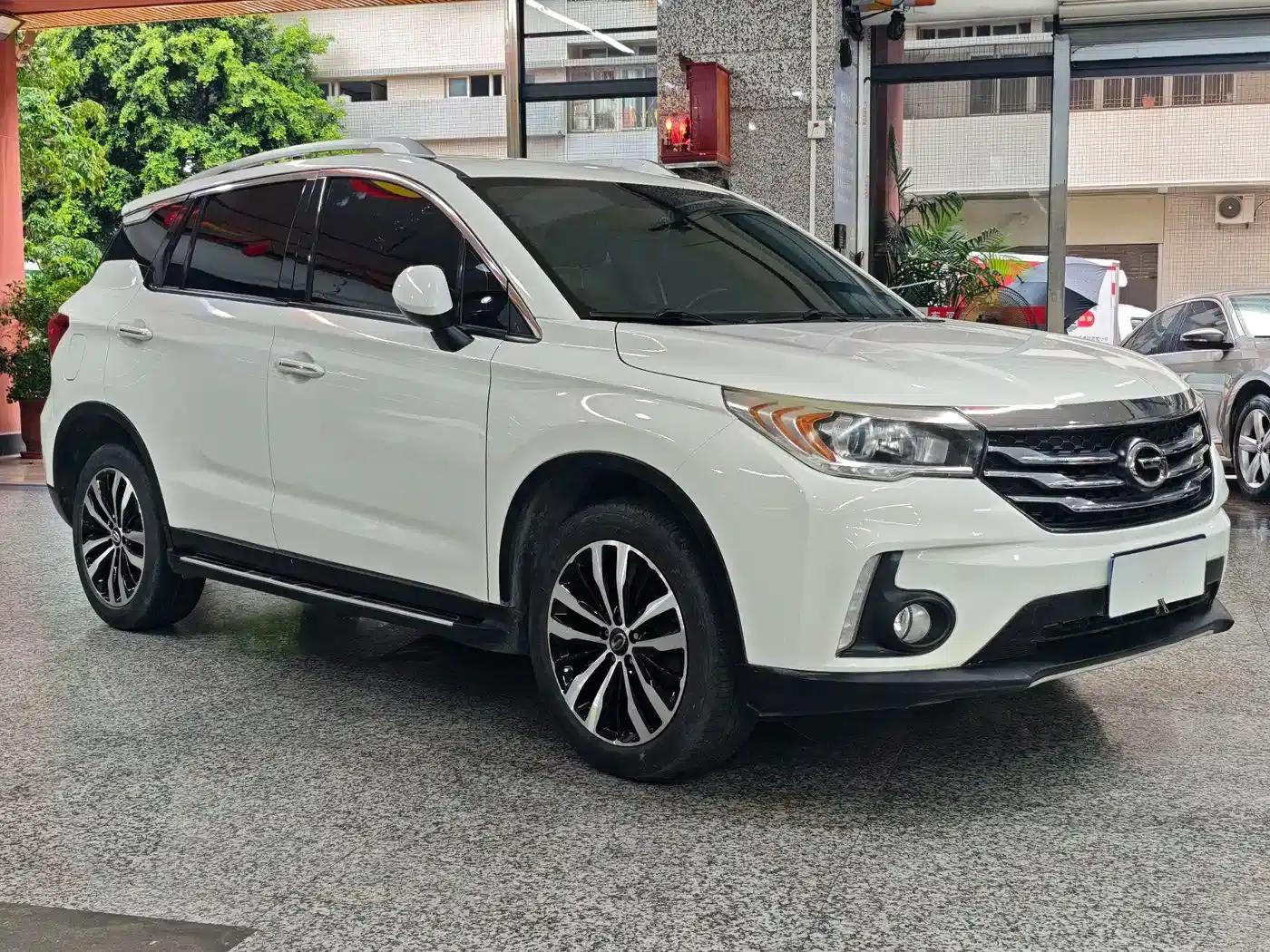 Trumpchi GS4 2016 235T G-DCT Luxury Edition — миниатюра 3