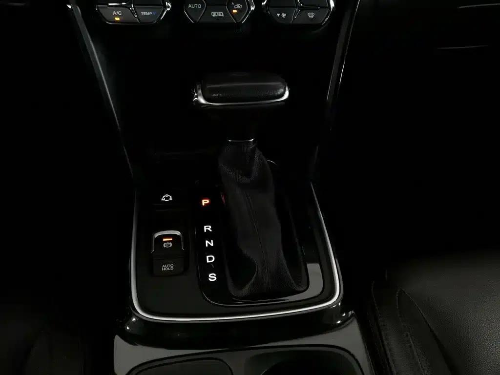 Trumpchi GS4 2018 235T Automatic 2WD Luxury Intelligent Connectivity Millionth Anniversary Edition — миниатюра 13
