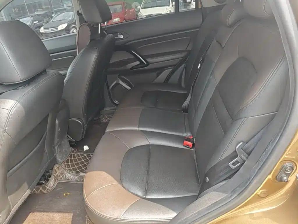Trumpchi GS4 2015 200T G-DCT Luxury Edition — миниатюра 17