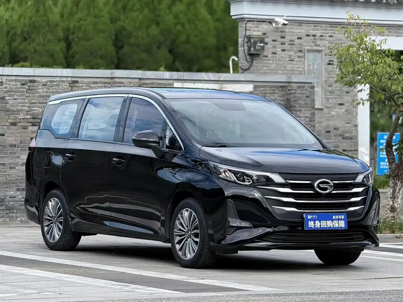 Trumpchi M6 2019 270T Automatic Premium Edition (7-seater) National V Emission Standard — миниатюра 2