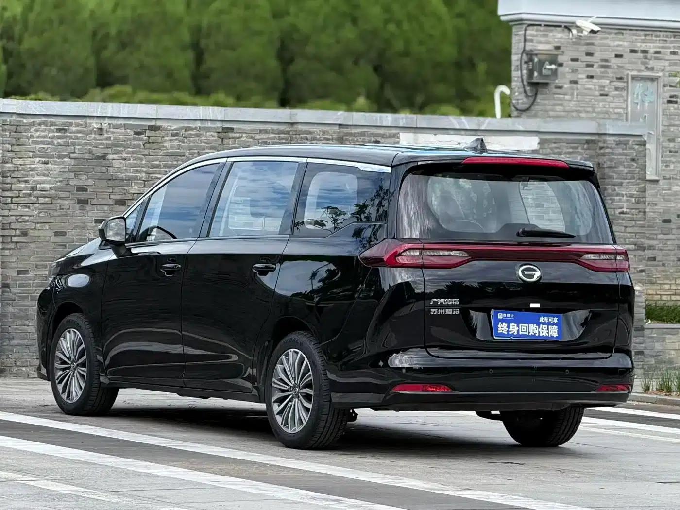 Trumpchi M6 2019 270T Automatic Premium Edition (7-seater) National V Emission Standard — миниатюра 3