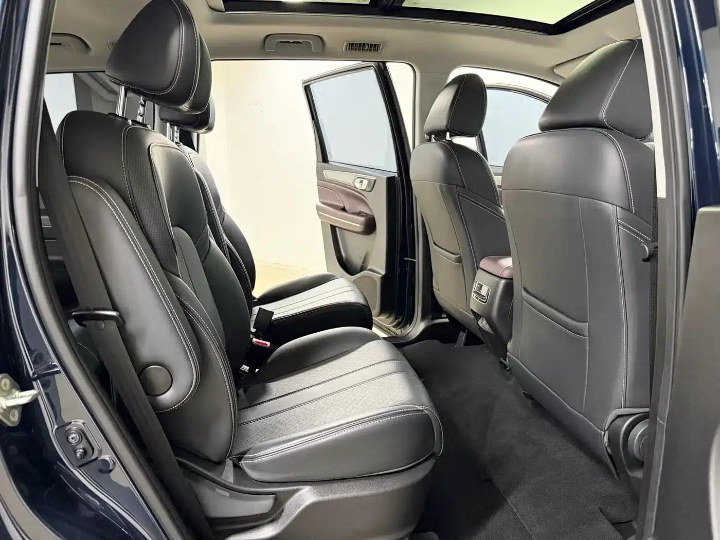 Trumpchi M6 2021 270T DCT Premium Edition (7-seater) — миниатюра 10