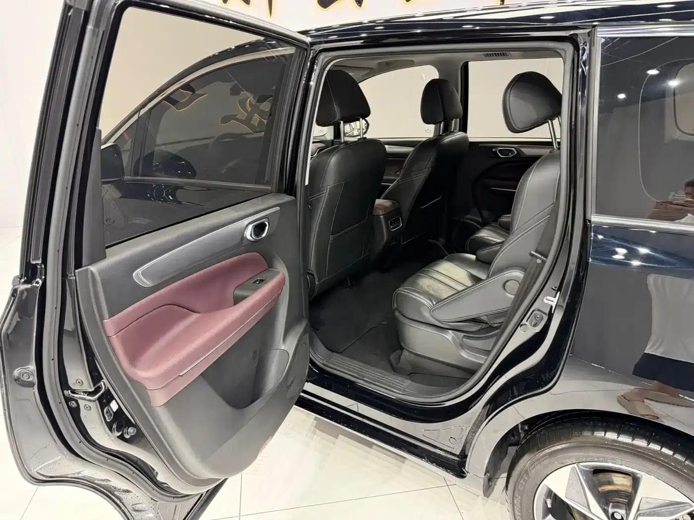 Trumpchi M6 2021 PRO 270T Automatic Luxury Edition — миниатюра 16