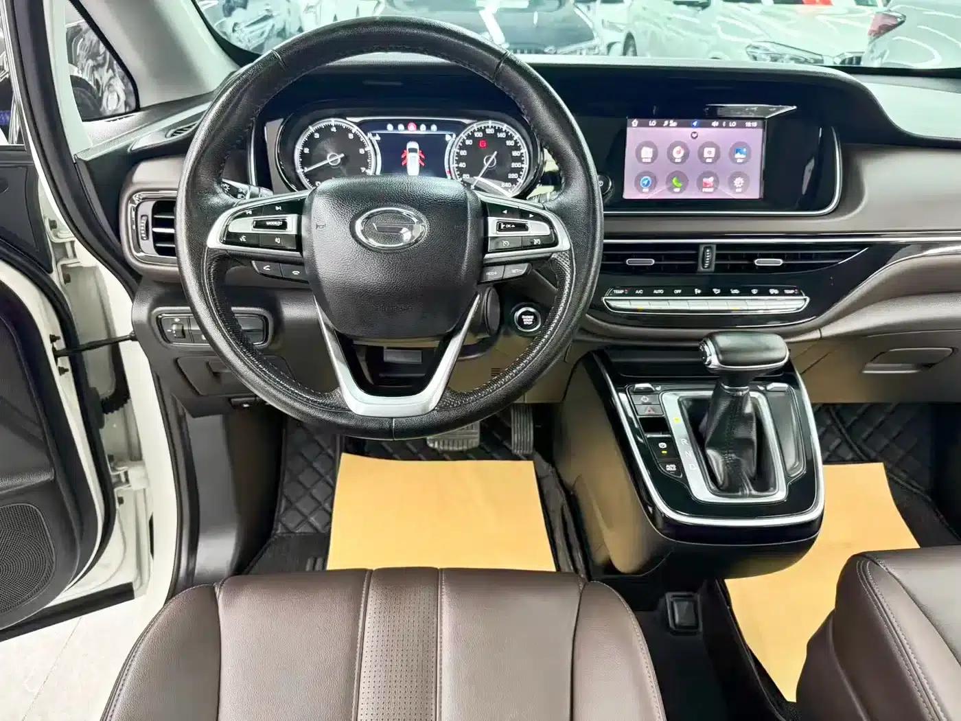 Trumpchi M6 2019 270T Automatic Premium Edition (Six Seats) National V Emission Standard — миниатюра 16