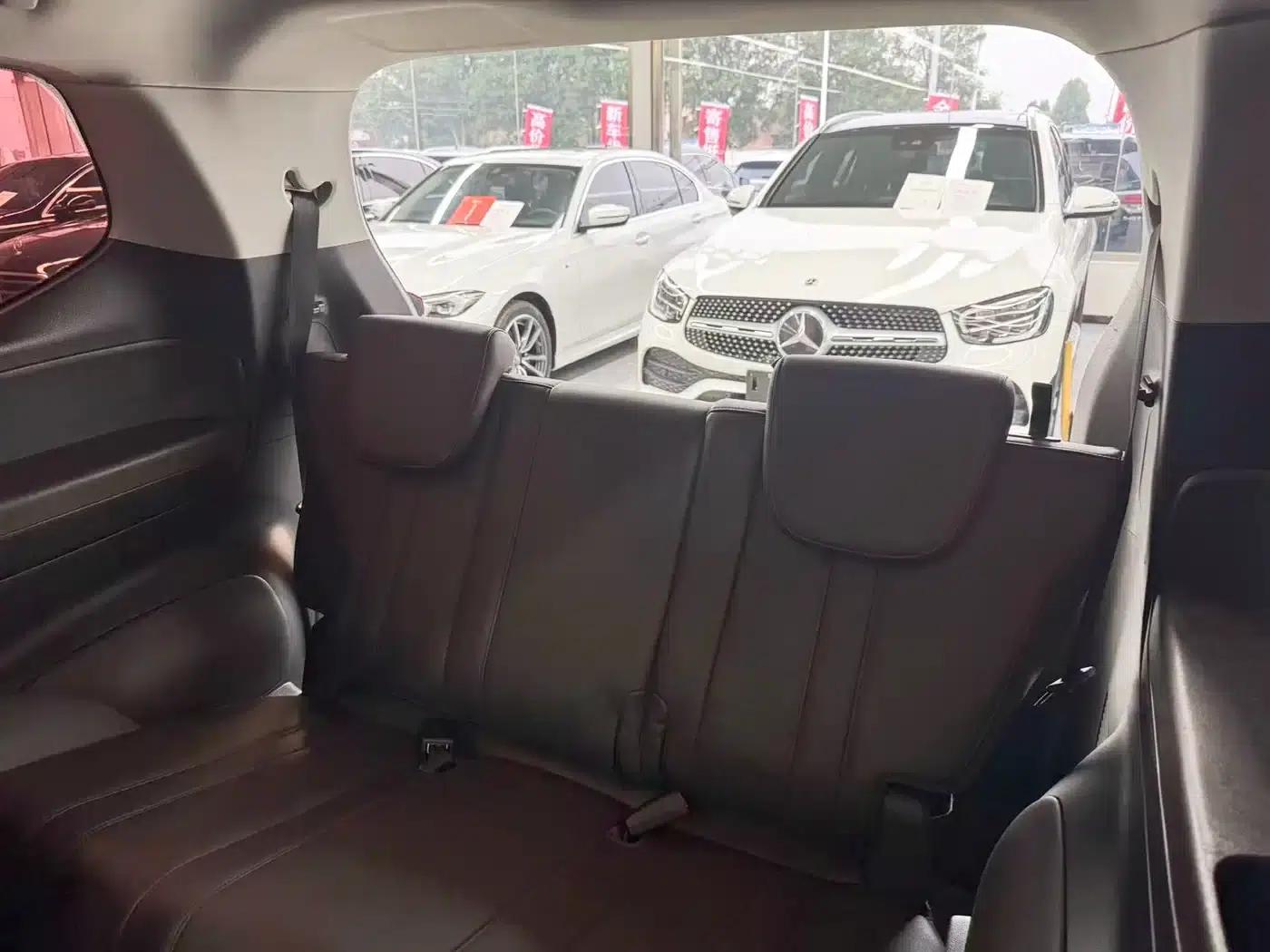 Trumpchi M6 2019 270T Automatic Premium Edition (Six Seats) National V Emission Standard — миниатюра 19